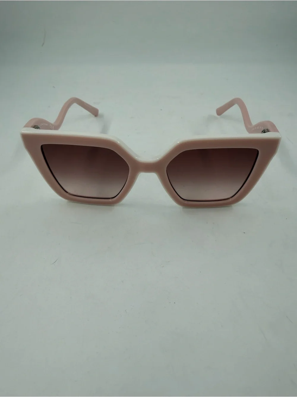 Longchamp Women’s LO792S 610 Rose/Pink Sunglasses Pink Gradient Lens 53-20 140